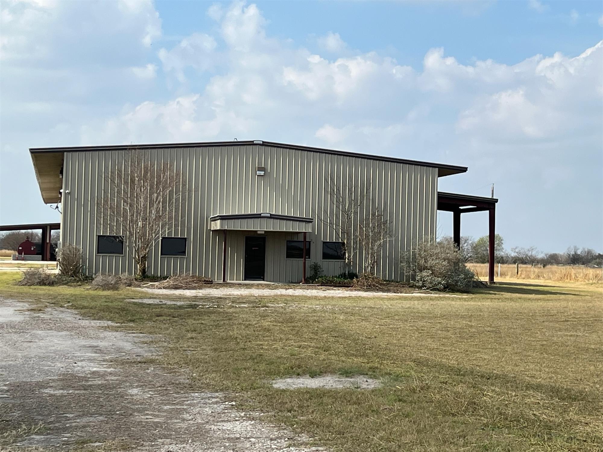 Two commercial metal buildings with offices on 12.3 acres in Robstown