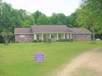 59 Thomas Ln, Columbia, MS 39429