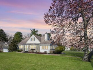 533 W Wayne Avenue, Wayne, PA 19087