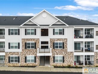 937 VANDERBERGH, MONROE TOWNSHIP, NJ 08831