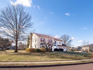 1016 Winding River Lane, Phoenixville, PA 19460