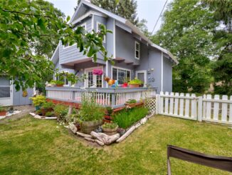 29612 M Pl, Ocean Park, WA 98640