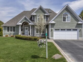 57 Highland DR Horseshoe Valley, ON L0L 2L0